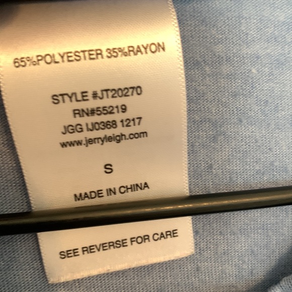 Vintage Concert Tess Inspired Woodstock New York V-neck Lace up Tee Small - Picture 3 of 6